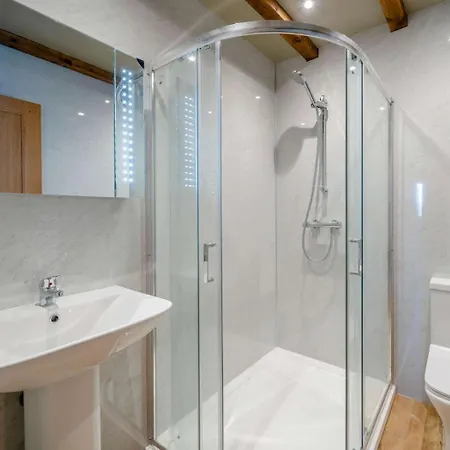 2 Bed In Lancaster Oc-53510 Lodge *