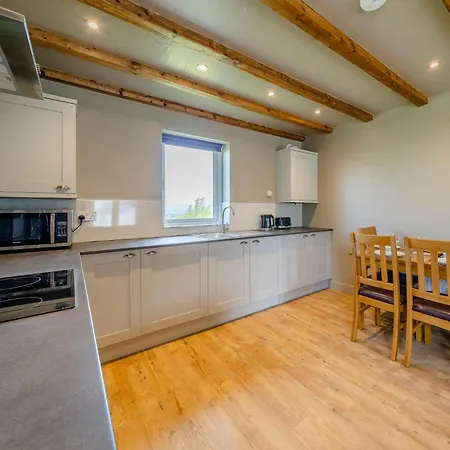 2 Bed In 53510 Holiday home *