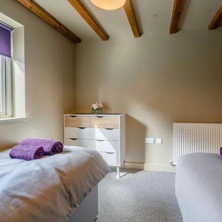 2 Bed In Lancaster Oc-53510 ロッジ