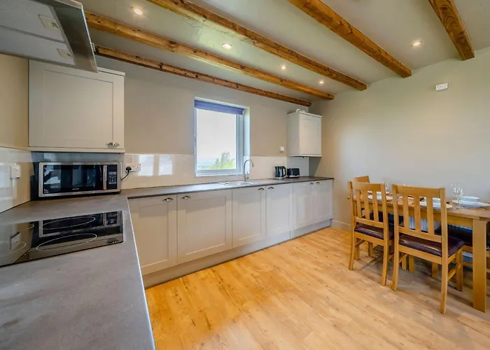 2 Bed In Lancaster Oc-53510